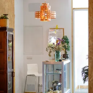 https://italica-hostel.es-andalucia.com