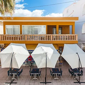 https://hostal-doris.balearic-islands.net